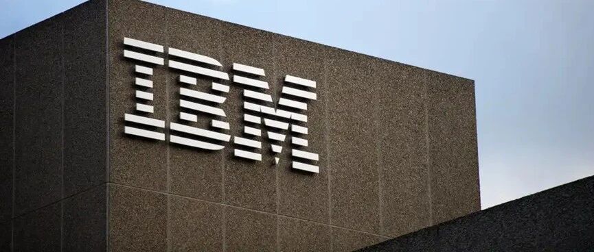 别人都在用AI裁人，IBM却反常操作，应届生招聘翻3倍